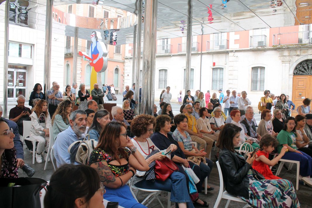 Sono tutta negli occhi. Sebastiana Papa fotografa (1932-2002)https://www.exibart.com/repository/media/formidable/11/img/829/IMG_6899-1068x712.jpg