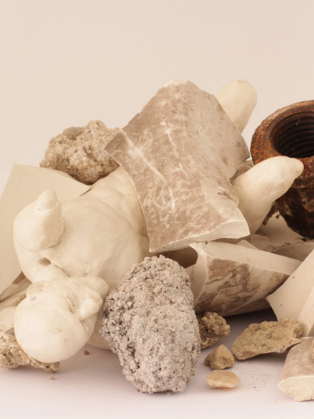 Andrea Liberni – Edenhttps://www.exibart.com/repository/media/formidable/11/img/8e5/2_verticale-1068x1424.jpg