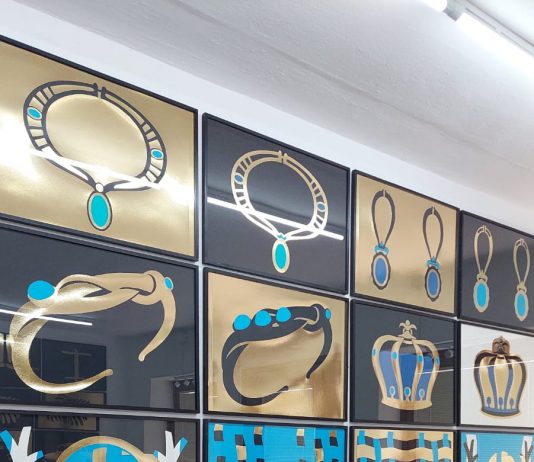 Enrico Michieletto – Non è tutto oro quel che luccica