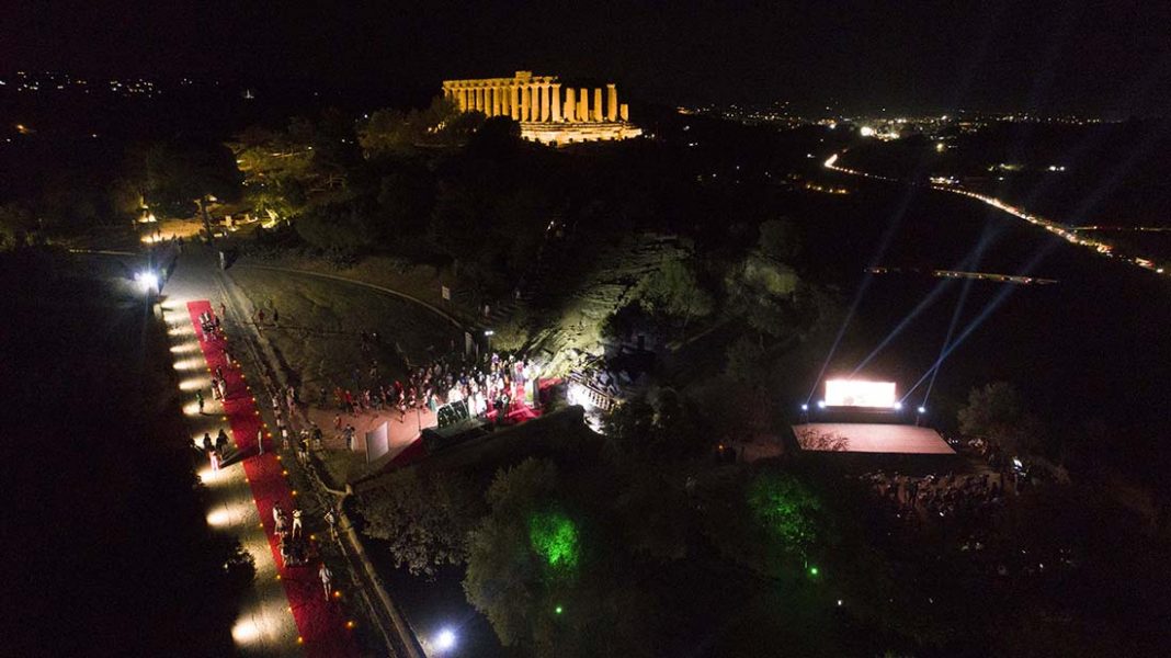 Sicilymovie. Festival del cinema di Agrigentohttps://www.exibart.com/repository/media/formidable/11/img/8f5/valle-dei-templi-1068x600.jpg