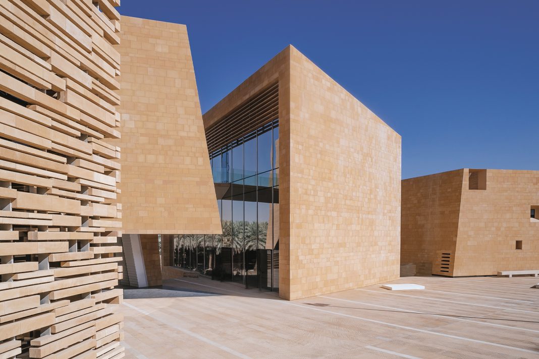 XIII edizione del Premio Internazionale alla Committenza di Architetturahttps://www.exibart.com/repository/media/formidable/11/img/92b/XIII-PREMIO-INTERN_DEDALO-MINOSSE_MARMOMAC--1068x712.jpeg