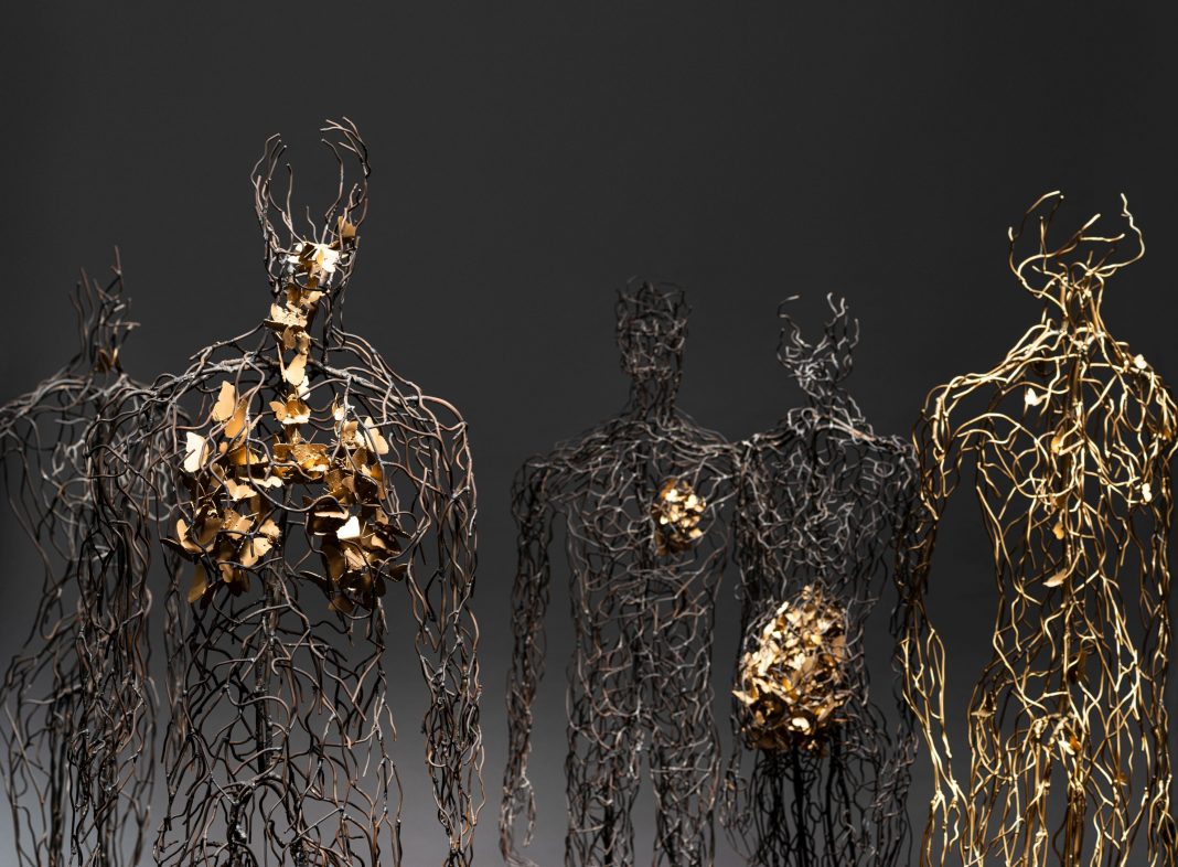 Francesco Diluca. Giardinihttps://www.exibart.com/repository/media/formidable/11/img/93e/Francesco_Diluca_Germina-2016-istallazionedi20sculture-180x60x40cm_cad-1068x786.jpg