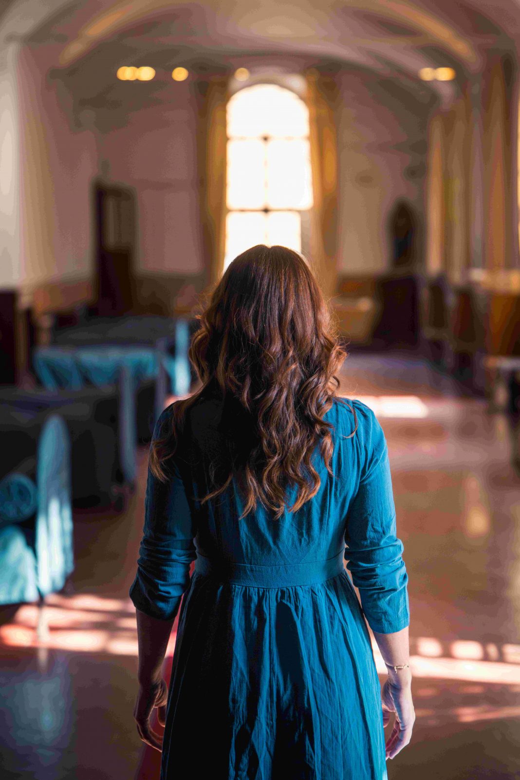 Silvia Giambrone – Perché poi sarà troppo tardi (Cinque visioni)https://www.exibart.com/repository/media/formidable/11/img/9b0/Silvia-Giambrone-Perché-poi-sarà-troppo-tardi-Cinque-visioni-foto-di-Costantino-Biamonte-1-1068x1602.jpg