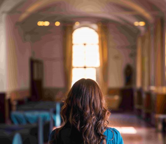 Silvia Giambrone – Perché poi sarà troppo tardi (Cinque visioni) Silvia Giambrone – Perché poi sarà troppo tardi (Cinque visioni)