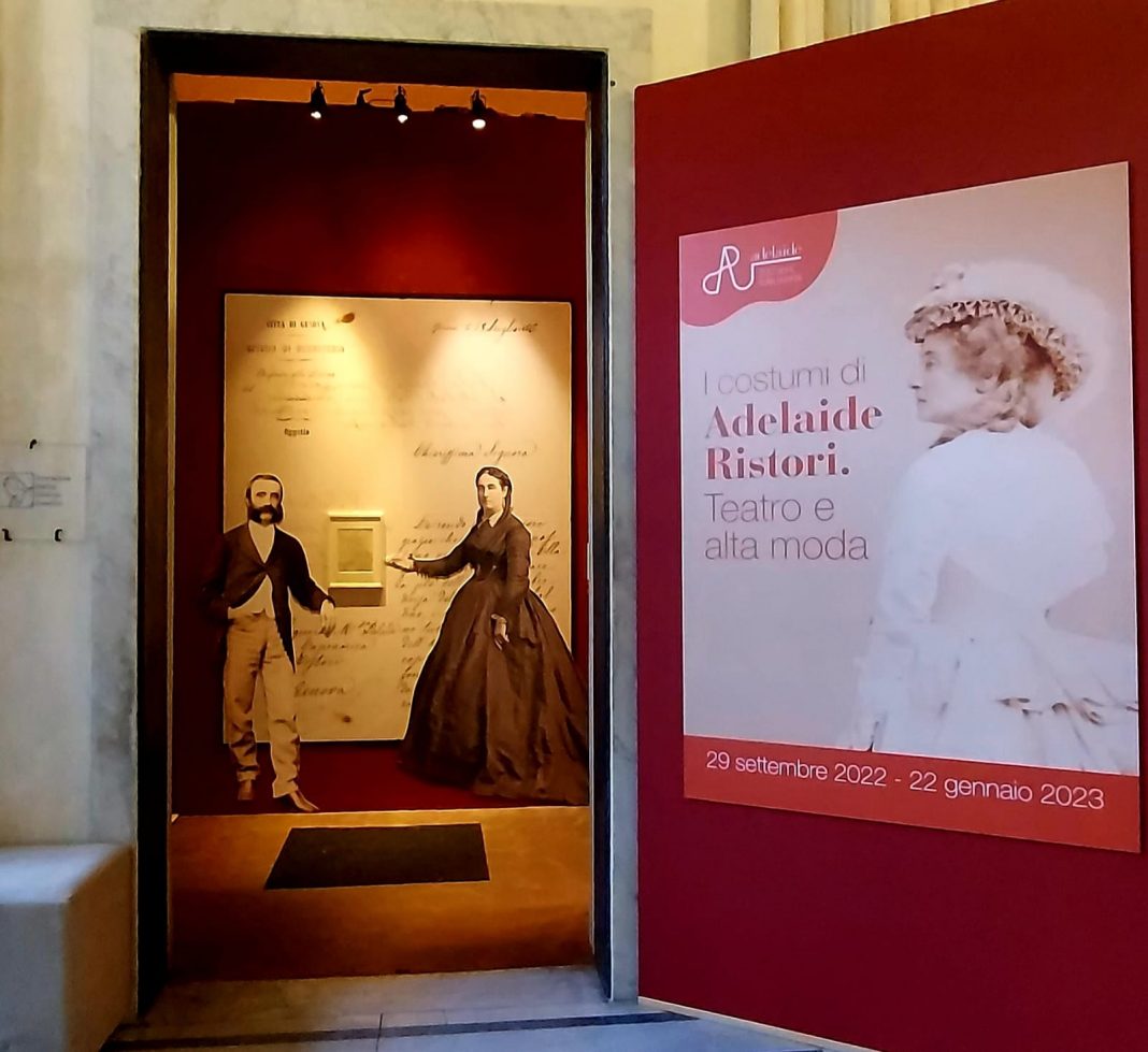 I costumi di Adelaide Ristori. Teatro e alta modahttps://www.exibart.com/repository/media/formidable/11/img/9c8/Adelaide-Ristori-inaugurazione-1-1068x979.jpeg