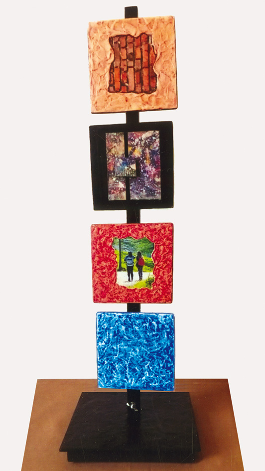 Francesco Tommasi – Giochi della vitahttps://www.exibart.com/repository/media/formidable/11/img/9e6/TOMMASI-foto-mil-up.jpg