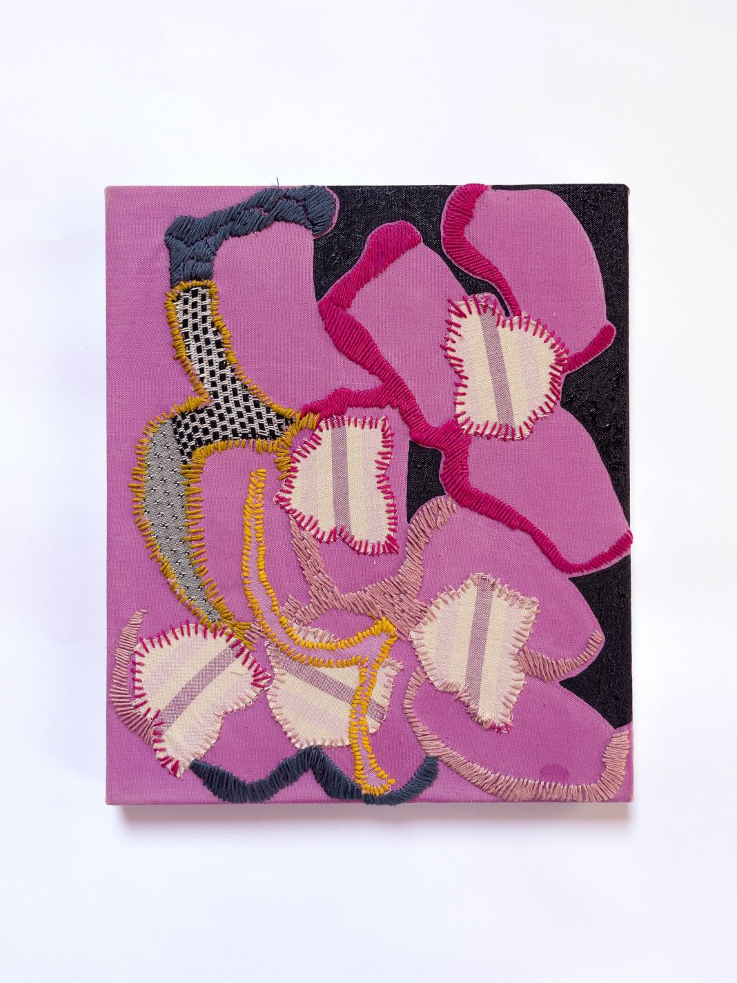 Goia Mujalli – Flor de Papelhttps://www.exibart.com/repository/media/formidable/11/img/a1e/Goia-Mujalli-Pigment-for-Jeanne-2-1068x1424.jpg