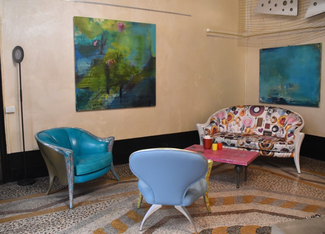 Andrea Langensiepen – Etere Caleidoscopico: un viaggio astratto nelle emozionihttps://www.exibart.com/repository/media/formidable/11/img/a3d/Immagine-WhatsApp-2023-08-25-ore-09.30.32-1068x770.jpg