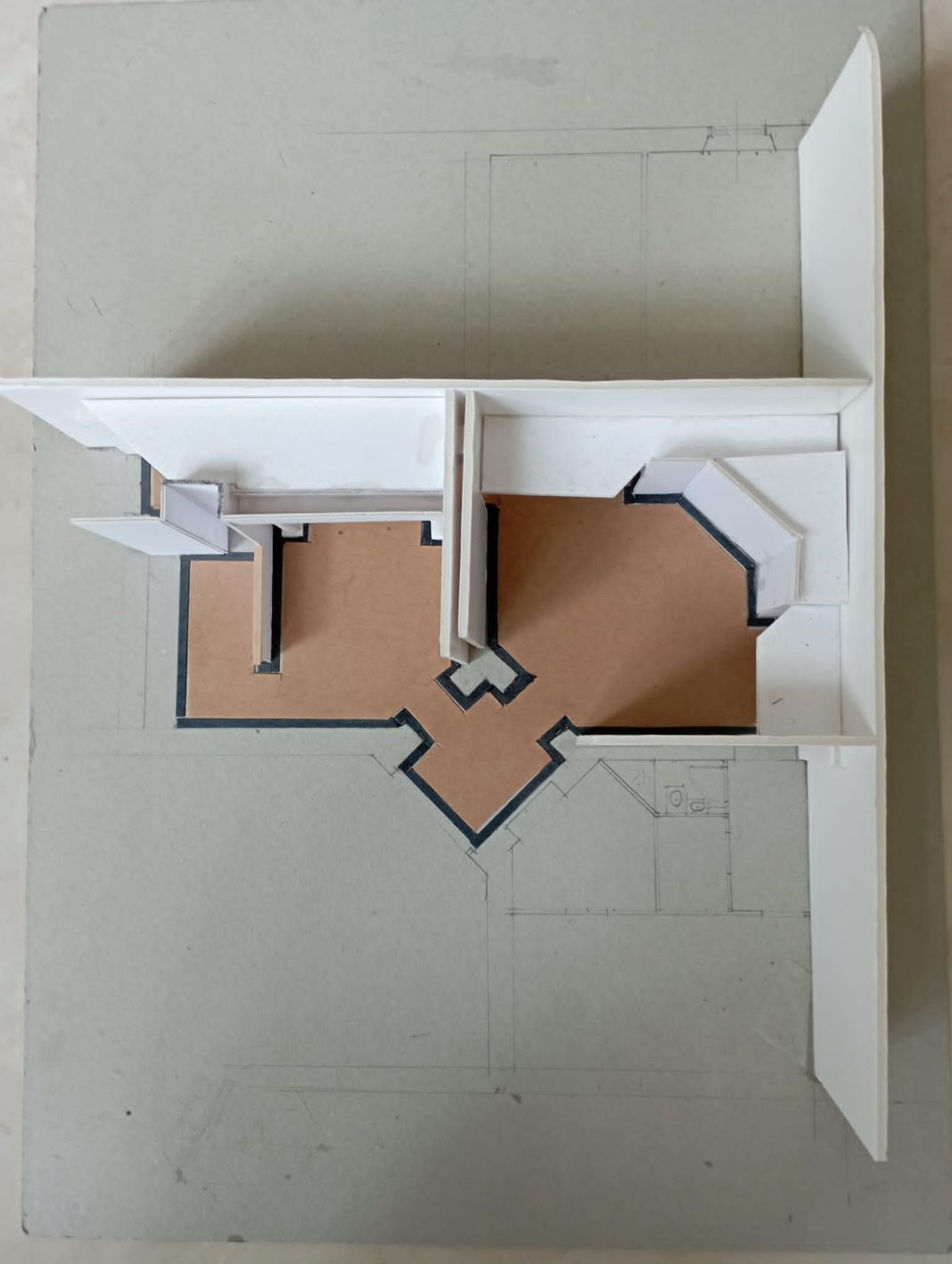 FRF – Four Roman Flats.  Itinerari urbani  di Amedeo Fago e Lia Morandinihttps://www.exibart.com/repository/media/formidable/11/img/ab6/FAGO-MORANDINI-1068x1418.jpg