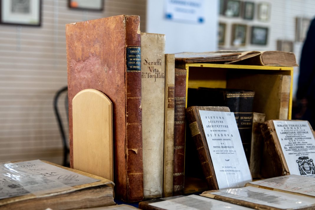 C’era una volta…il librohttps://www.exibart.com/repository/media/formidable/11/img/ae0/Mirco-Ricci-masterfotocesena-166-DLF_6564-2-1068x712.jpg