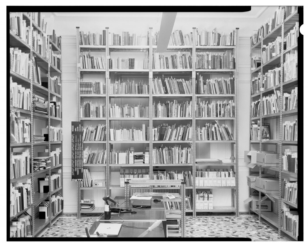 Forbidden Fabricshttps://www.exibart.com/repository/media/formidable/11/img/b0c/Archivio_Fondazione_Ratti_E.B9-1068x848.jpg