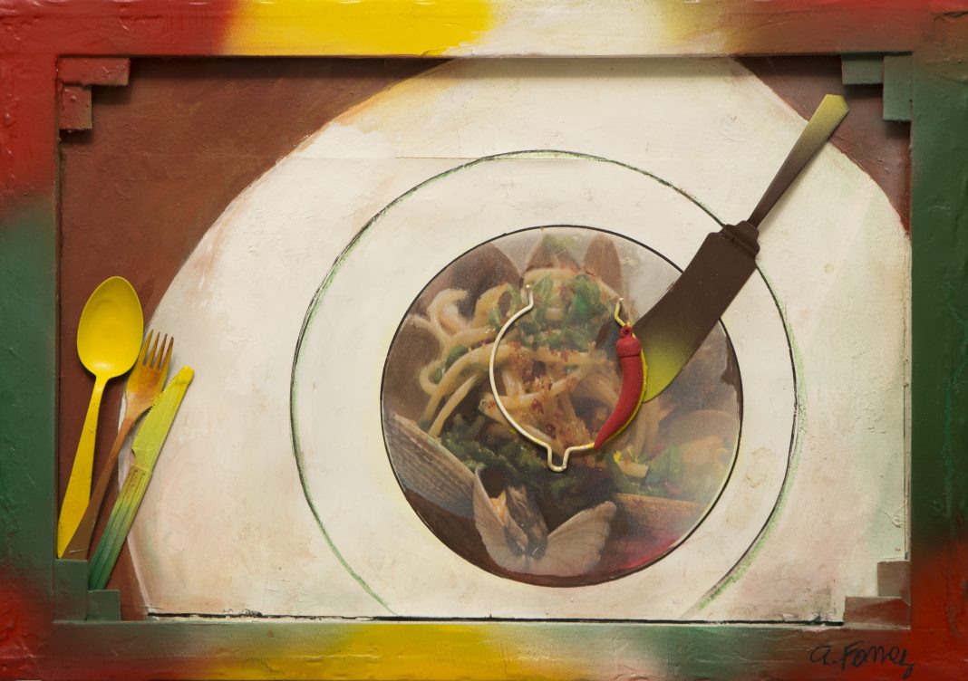 Antonio Fomez – Dalla Pop Art ai Piatti…https://www.exibart.com/repository/media/formidable/11/img/bac/A.Fomez-Piatto-a-cappello-di-prete-con-posate2023-tecnica-mista-su-tela-e-telaio-48-x-68-cm-1068x752.jpg