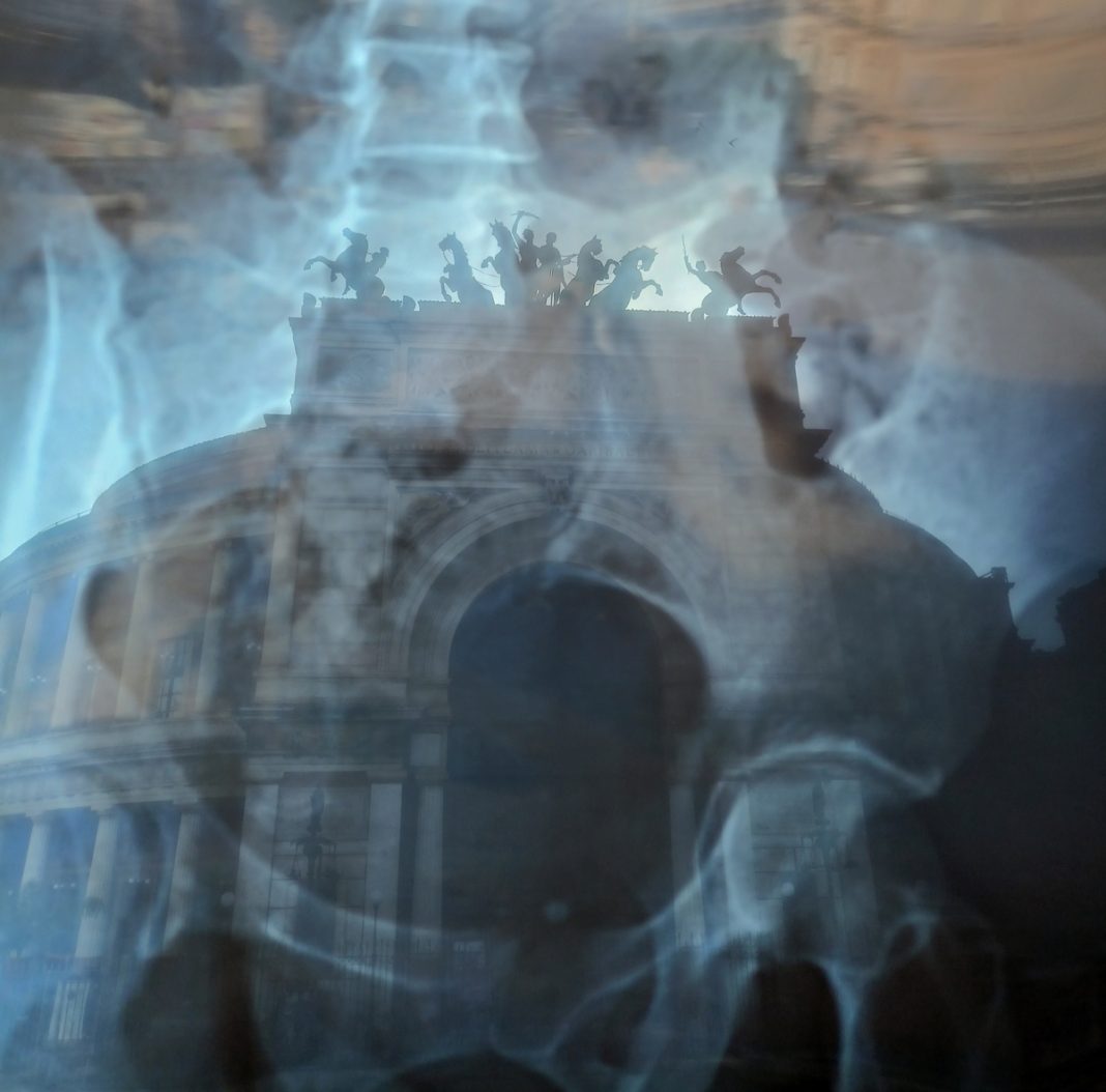 IM&DA – Beyond visionhttps://www.exibart.com/repository/media/formidable/11/img/c06/IMDA_Il-bacino-del-trionfo-1068x1054.jpg