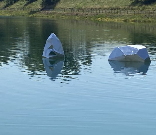 Alla deriva Alla deriva