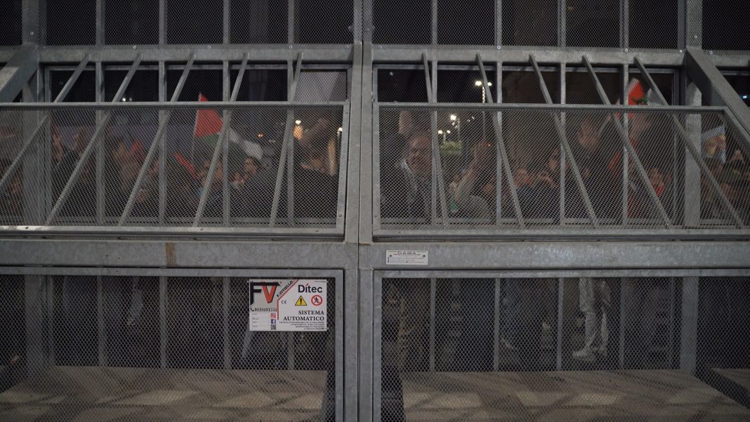 Ghost Platform – Mirrors of Circulation, Bodies of Assemblyhttps://www.exibart.com/repository/media/formidable/11/img/c5f/7_-Still-2025-11-17-143243_2.31.1-1068x601.jpeg