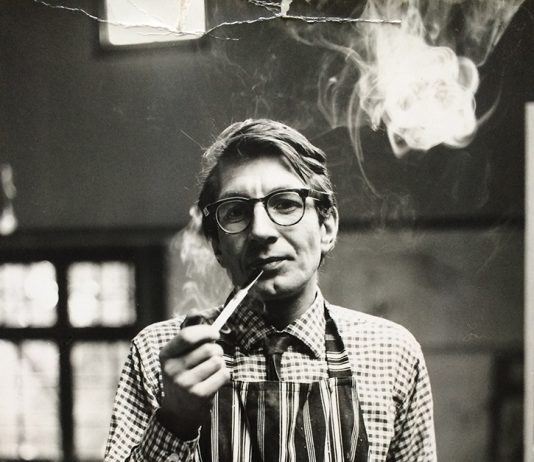 Gordon Baldwin  – Little hard clouds becoming vessels