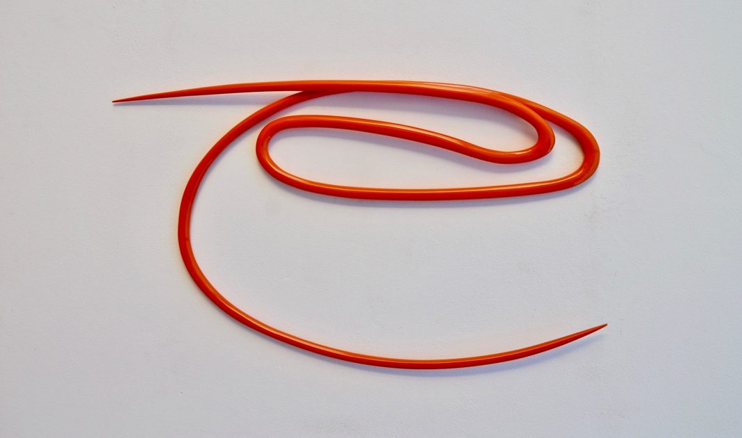 Arthur Kostner – Luminosità incandescentehttps://www.exibart.com/repository/media/formidable/11/img/ce1/Arthur-Kostner-Ohne-Titel-2026-Holz-lackiert-90-x-50cm-1068x630.jpg