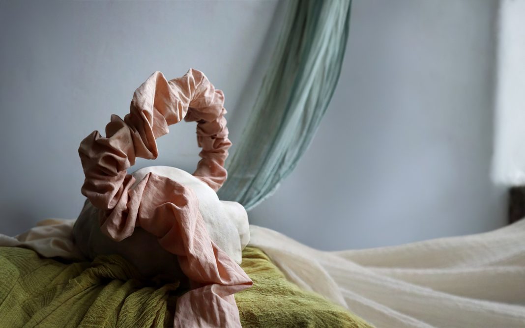 Giulia Pompilj – Fragile Ecosystemhttps://www.exibart.com/repository/media/formidable/11/img/d5a/Fragile-Ecosystem-Giulia-Pompilj-Orto-Botanico-1068x668.jpg