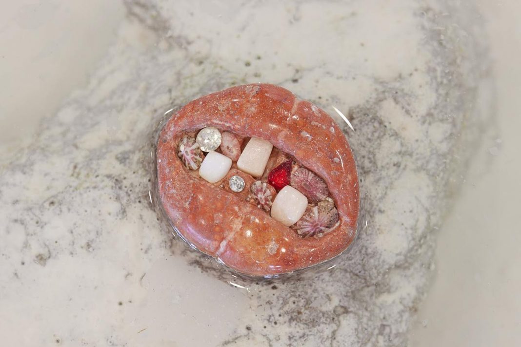 L’arcobaleno riposa sulla stradahttps://www.exibart.com/repository/media/formidable/11/img/d96/IMG_3148-1068x712.jpeg