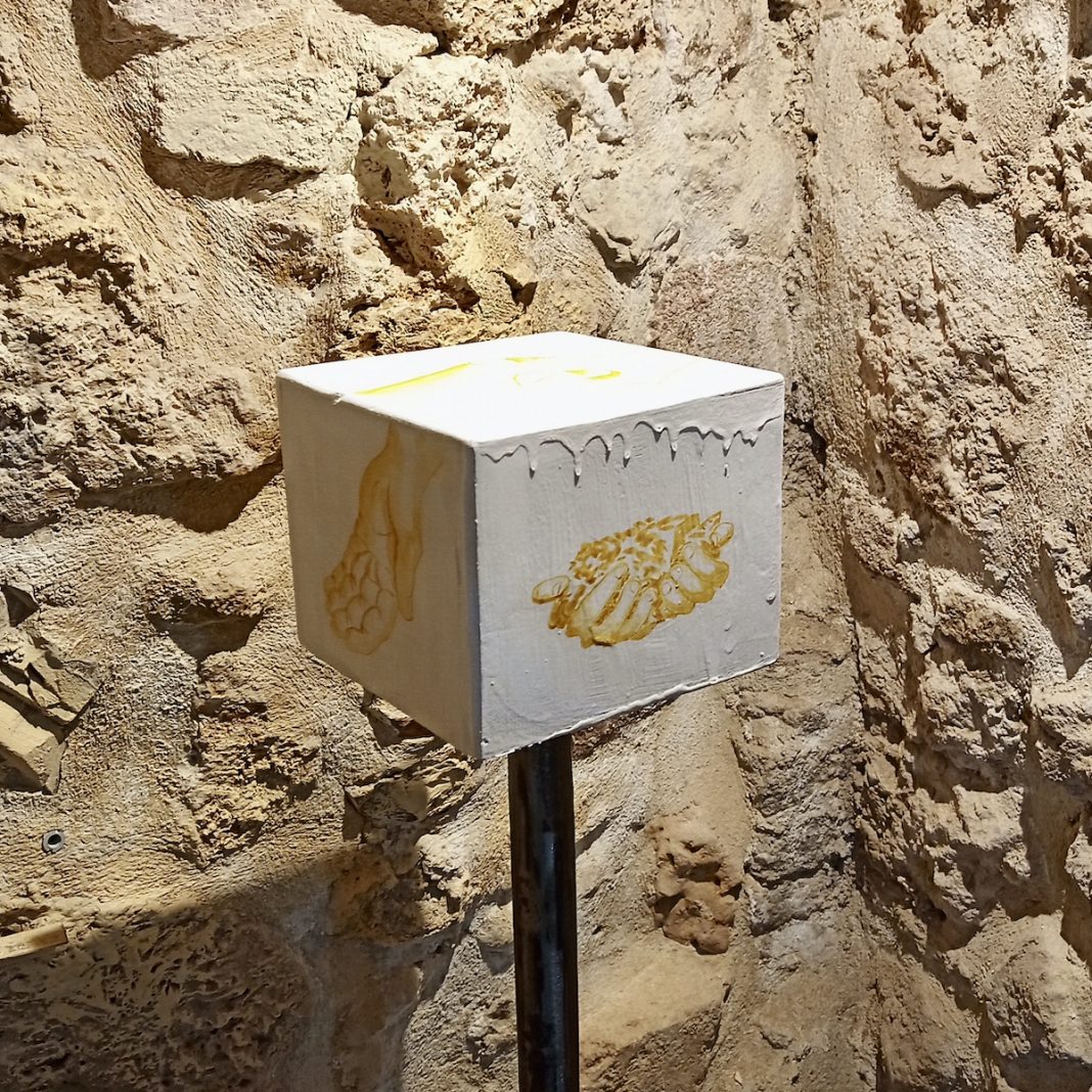 Carla Moscatelli – Sindoni. L’Identità ritrovatahttps://www.exibart.com/repository/media/formidable/11/img/da7/Moscatelli_-Galleria-Spaziografico_4-1068x1068.jpg