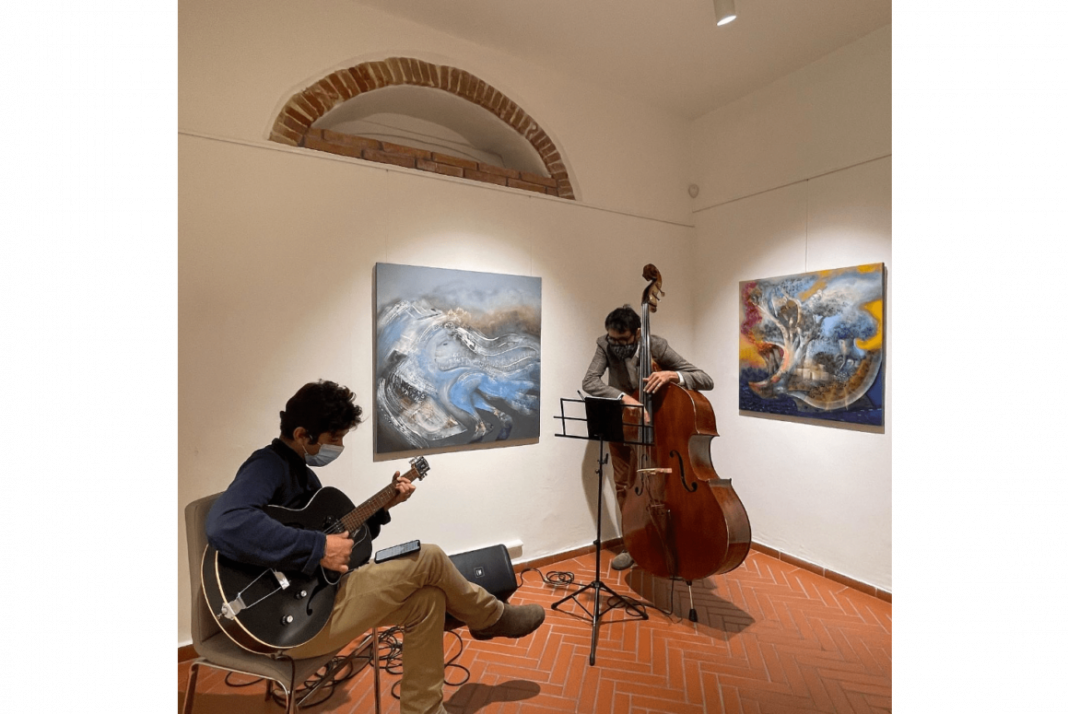 Rhytms of emotionshttps://www.exibart.com/repository/media/formidable/11/img/dac/vernissage-1068x714.png