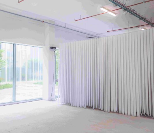 Diana Lola Posani – Paper/Northern Lights