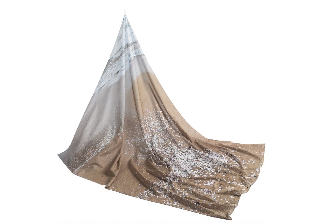 Emanuela Barbi – Tempoceanohttps://www.exibart.com/repository/media/formidable/11/img/deb/Veronica_2-1068x763.jpg