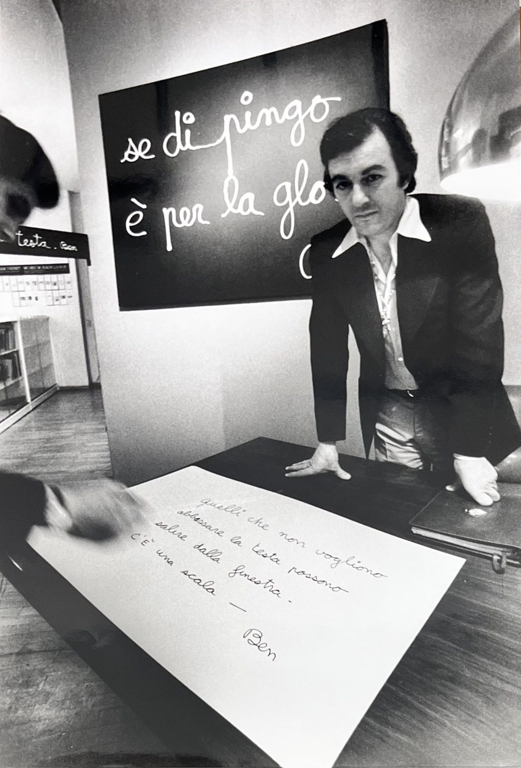 Dal Santandrea e Centro Culturale Bellora alla Casa dell’Arte Spagna Bellorahttps://www.exibart.com/repository/media/formidable/11/img/df5/Gianfranco-Bellora-mostra-di-Ben-Vautier-Studio-SantandreaMilano-1971foto-GarghettiJPG-1068x1573.jpg