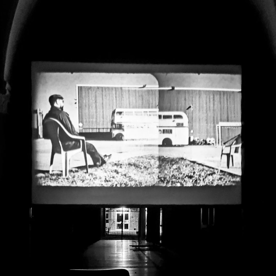 Pierluigi Vannozzi – Nello spazio del tempohttps://www.exibart.com/repository/media/formidable/11/img/e2c/Foto-per-apertura-foglio-di-sala-2-1068x1068.jpg