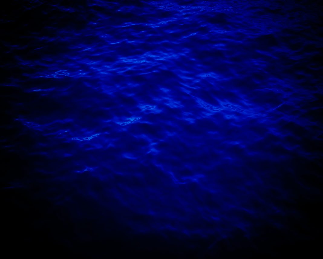 Remember the Seahttps://www.exibart.com/repository/media/formidable/11/img/e3b/Breath-©andrea-avezzù-1068x855.jpg