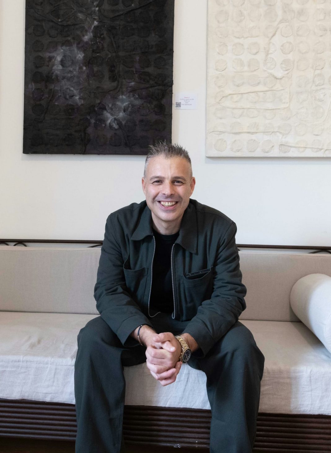 Ivan Sghirinzetti – Trasmutatio, oltre la pellehttps://www.exibart.com/repository/media/formidable/11/img/e4f/IMG-20260223-WA0023-1068x1462.jpg