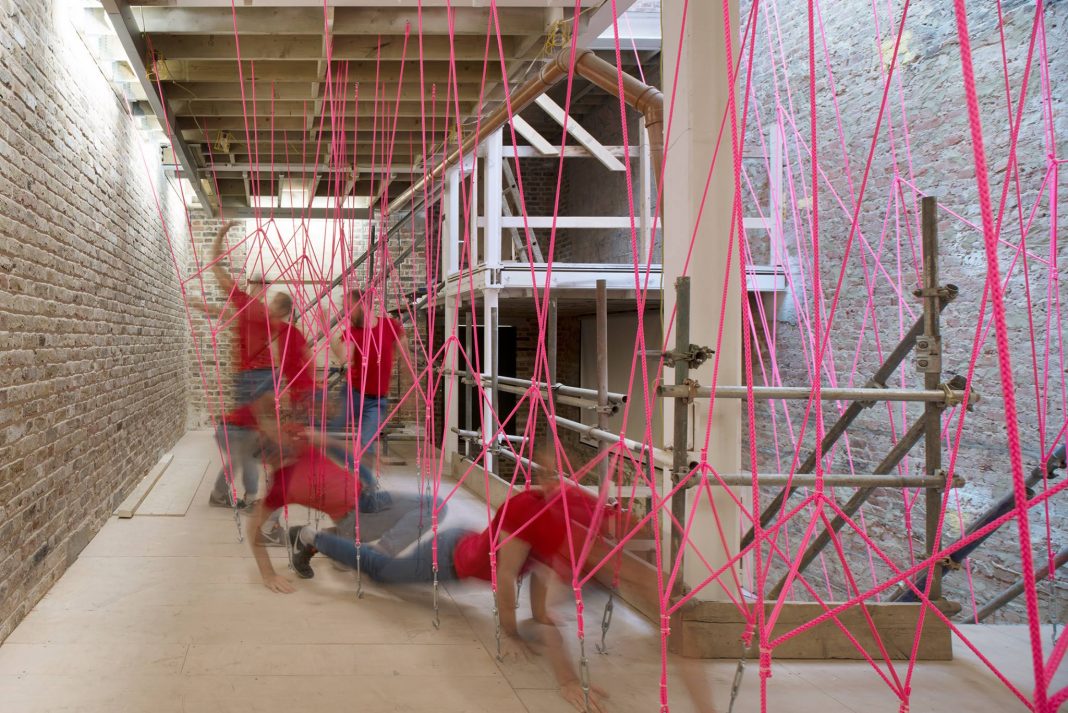 Il Labirinto invisibilehttps://www.exibart.com/repository/media/formidable/11/img/e50/5_-1068x713.jpg