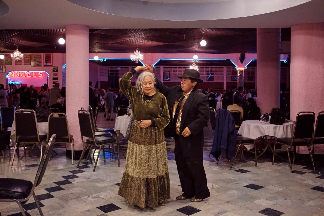 Chiara Bonetti – One Last Danzónhttps://www.exibart.com/repository/media/formidable/11/img/e74/260f7128-7883-4699-bd76-657e0cd61a60-1068x712.jpeg