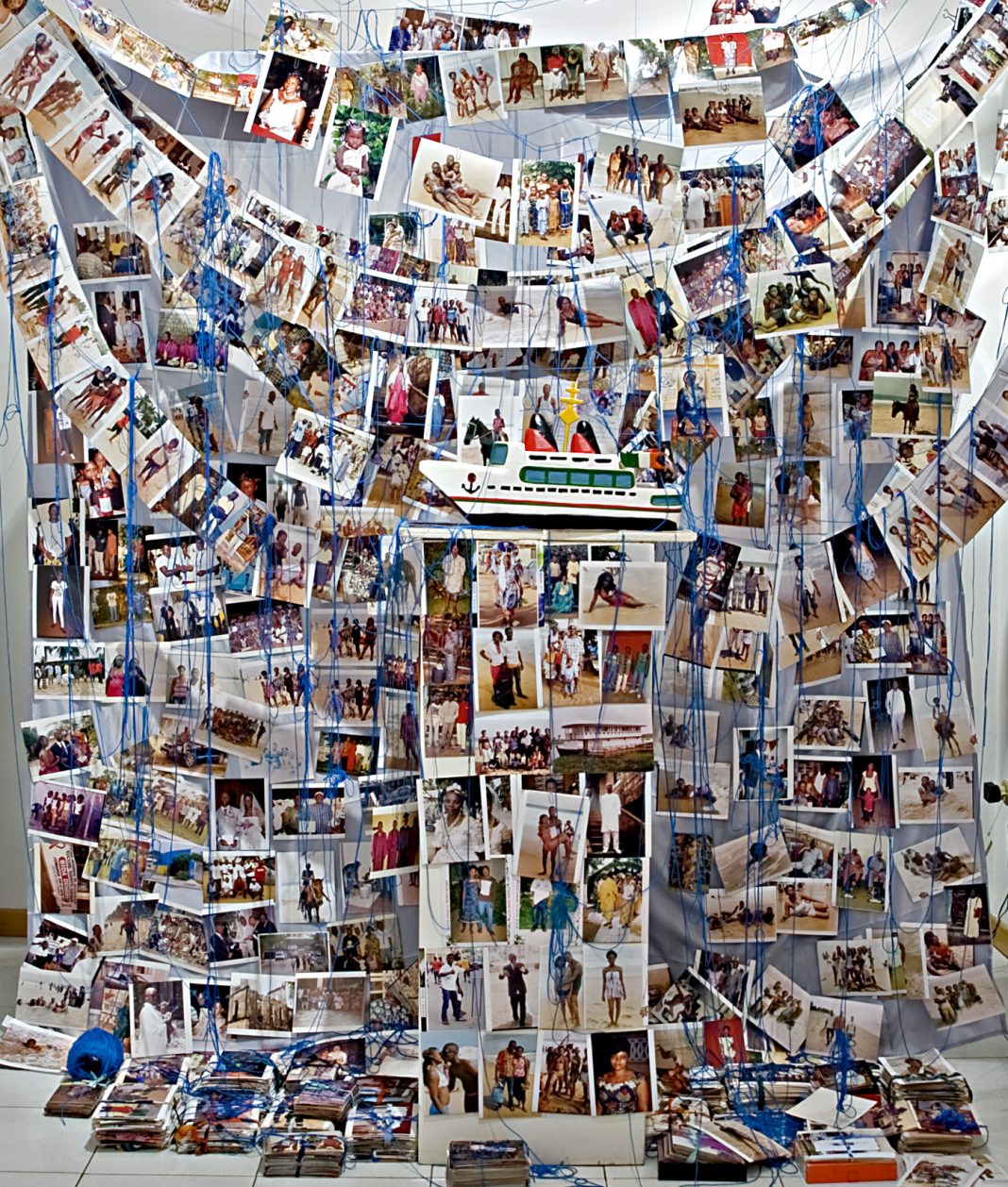 Virginia Ryan – Vous Êtes Icihttps://www.exibart.com/repository/media/formidable/11/img/e75/3-dettaglio-low-1068x1258.jpg