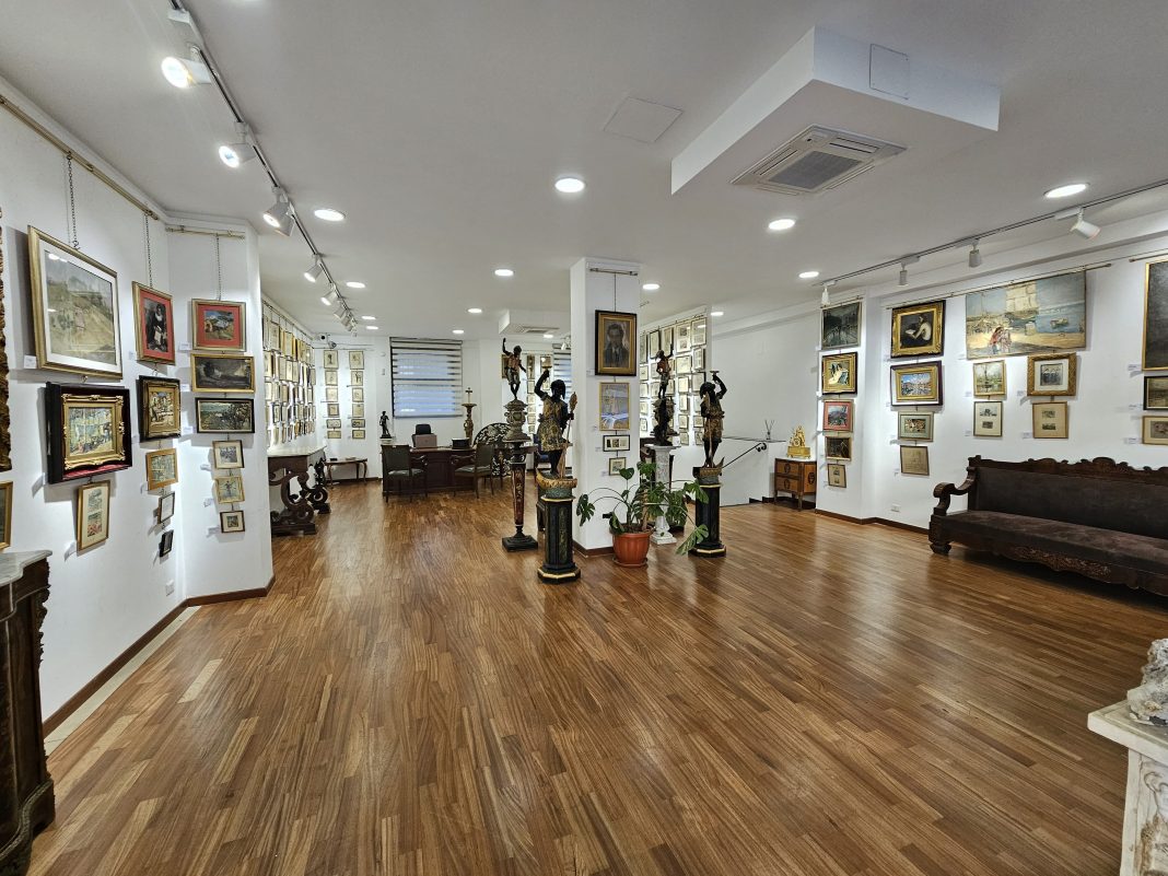 L’eredità di Gennaro Villanihttps://www.exibart.com/repository/media/formidable/11/img/e82/20260202_112039-1068x801.jpg