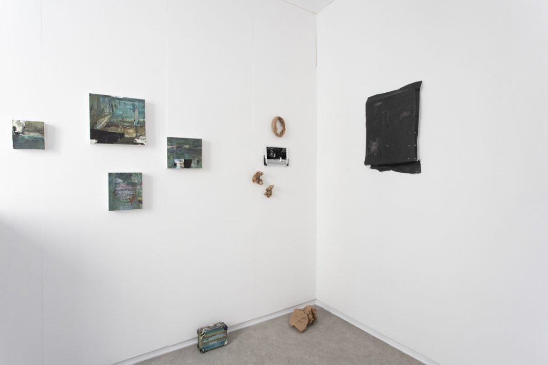 Sacchetto di cartahttps://www.exibart.com/repository/media/formidable/11/img/e8a/MG_9496-1068x712.jpg