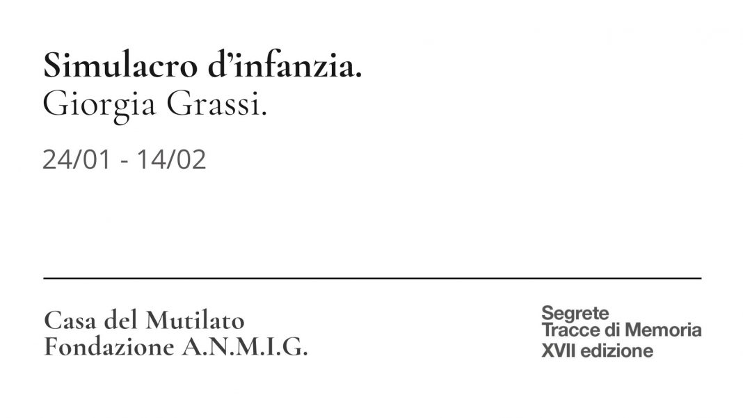Giorgia Grassi – Simulacro d’infanziahttps://www.exibart.com/repository/media/formidable/11/img/eaf/Locandina-simulacro-1068x601.jpg