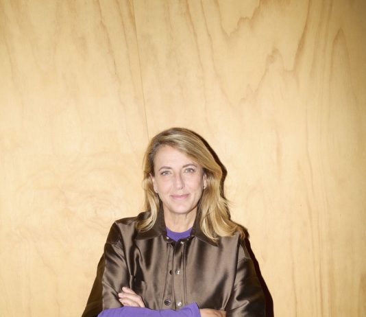 Patricia Urquiola presenta la mostra TRANSITIONS per la Florence Biennale