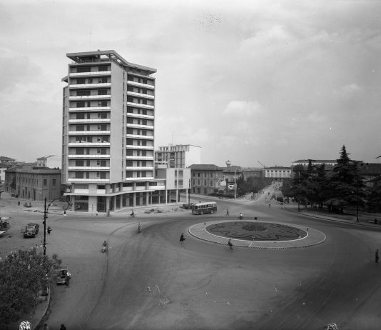 La costruzione della città moderna: gli archivi degli architetti del ‘900 La costruzione della città moderna: gli archivi degli architetti del ‘900