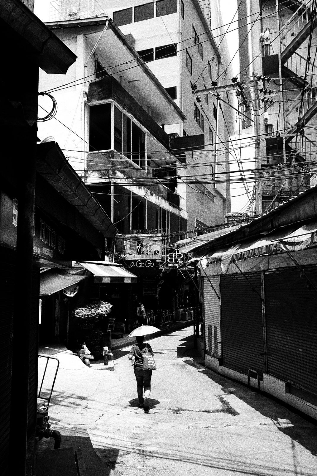 Mauro D’Agati – Bangkok Sketcheshttps://www.exibart.com/repository/media/formidable/11/img/ebf/low-P1120347-1068x1602.jpg