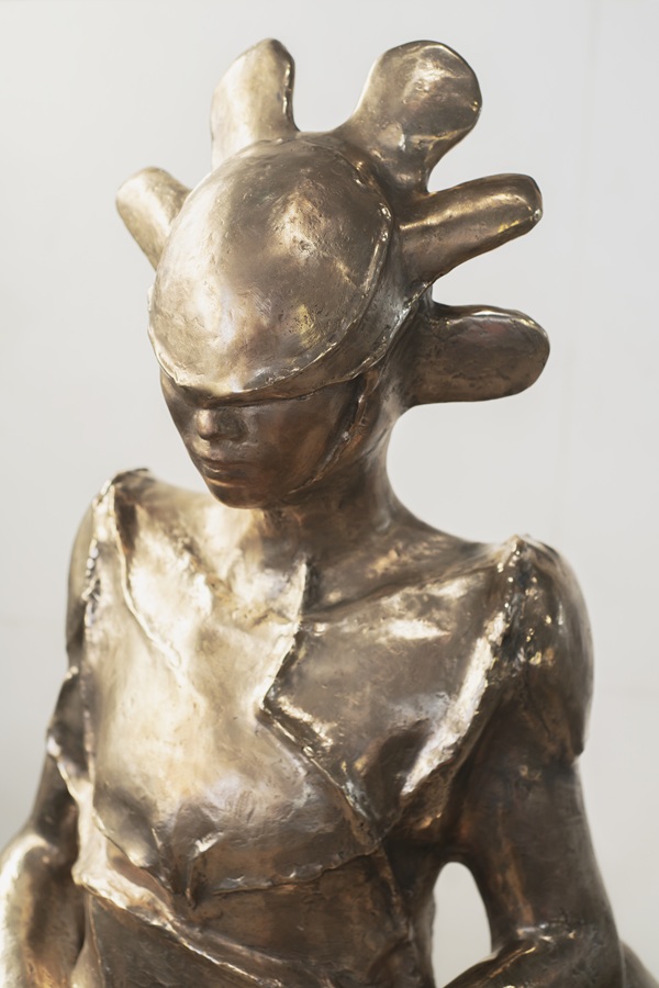 Maicol Borghetti – Capri Verdemarehttps://www.exibart.com/repository/media/formidable/11/img/ecd/Particolare-della-scultura-di-Maicol-Borghetti-prima-della-patina-Capri-Verdemare.jpg