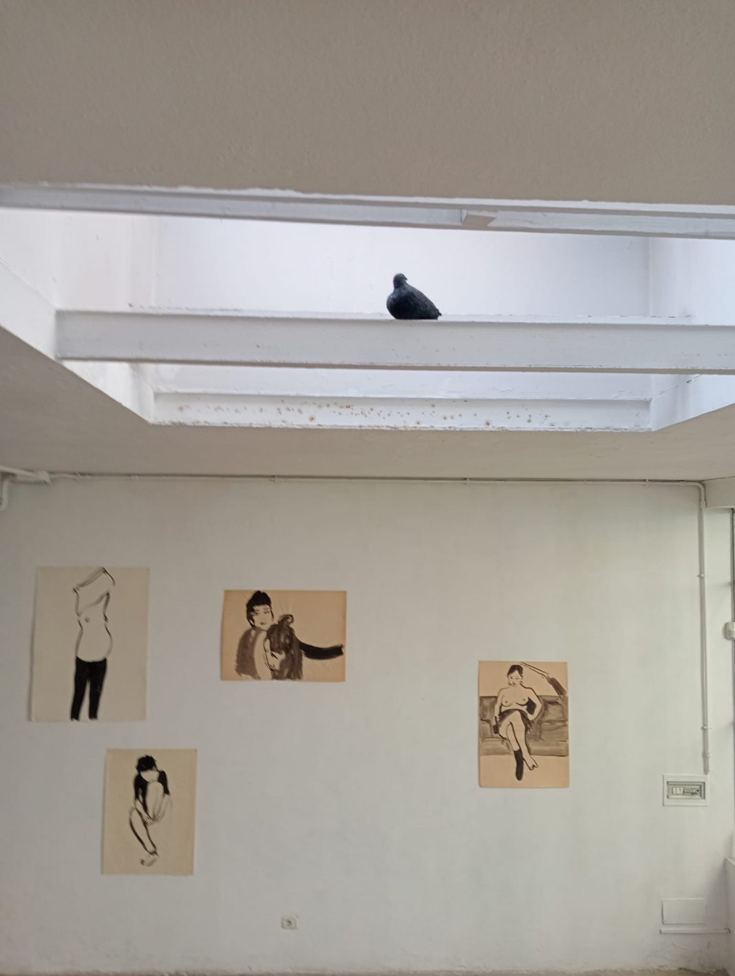 Gosia Turzenieckahttps://www.exibart.com/repository/media/formidable/11/img/f1b/Gosia-Turzeniecka-acquerello-su-carta-e-scultura-in-cartapesta-1068x1418.jpg