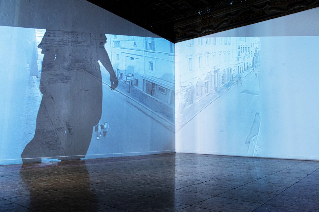 Andrea Aquilanti – Realiahttps://www.exibart.com/repository/media/formidable/11/img/f24/Di-Là-Da-foto-ridotta-1068x712.jpg