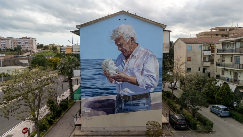 KRIU – KRotone Identità Urbanehttps://www.exibart.com/repository/media/formidable/11/img/f78/ATTORREP-2026.jpg