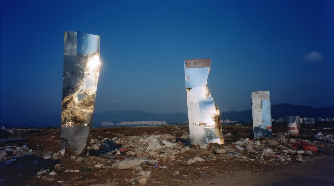 Sconsideratezza in circolohttps://www.exibart.com/repository/media/formidable/11/img/f80/PascalRaulFrola_1-1068x597.jpeg