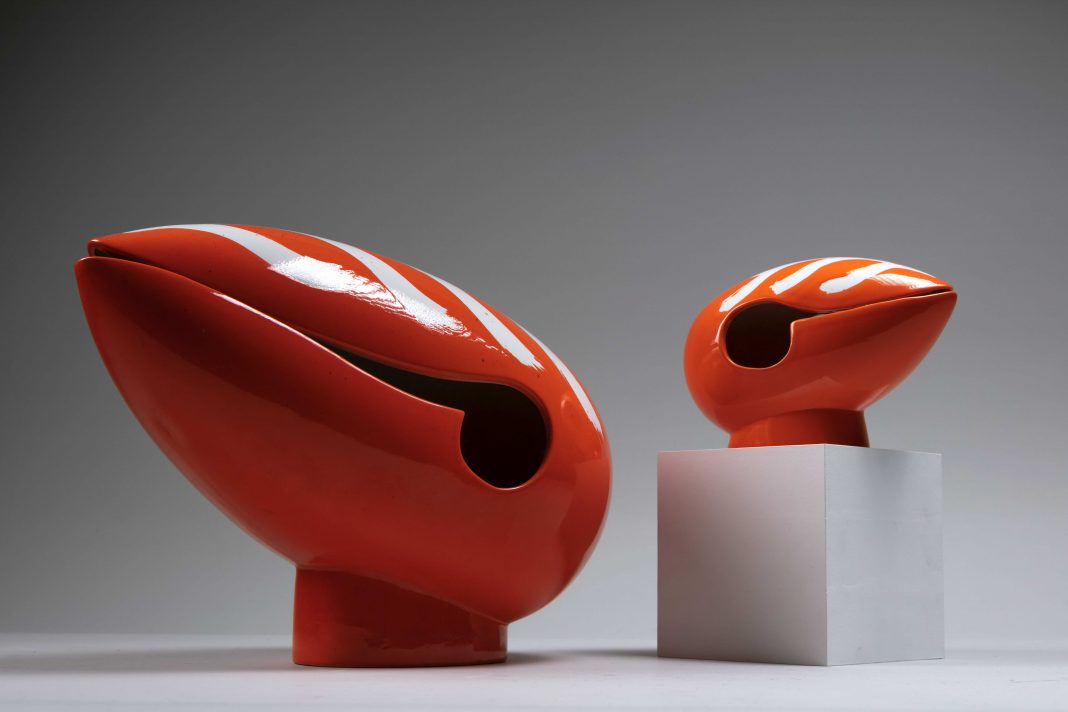 Enzo Bioli – Il Battito del Picchiohttps://www.exibart.com/repository/media/formidable/11/img/f92/01_sculture-TESTA-GRANDE-e-TESTA-PICCOLA-1068x712.jpeg