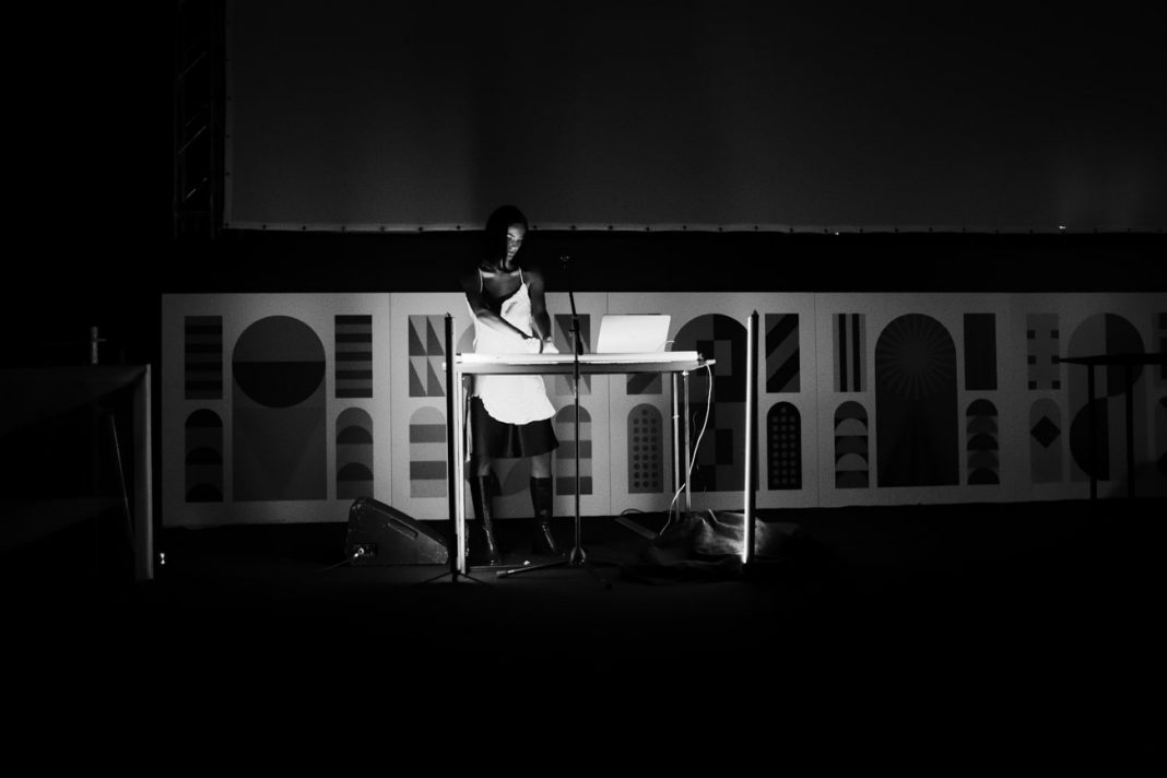 Art Encounters / Elena Rivoltini: Barocco Elettronicohttps://www.exibart.com/repository/media/formidable/11/img/fa6/Foto-7-1-min-1068x712.jpg