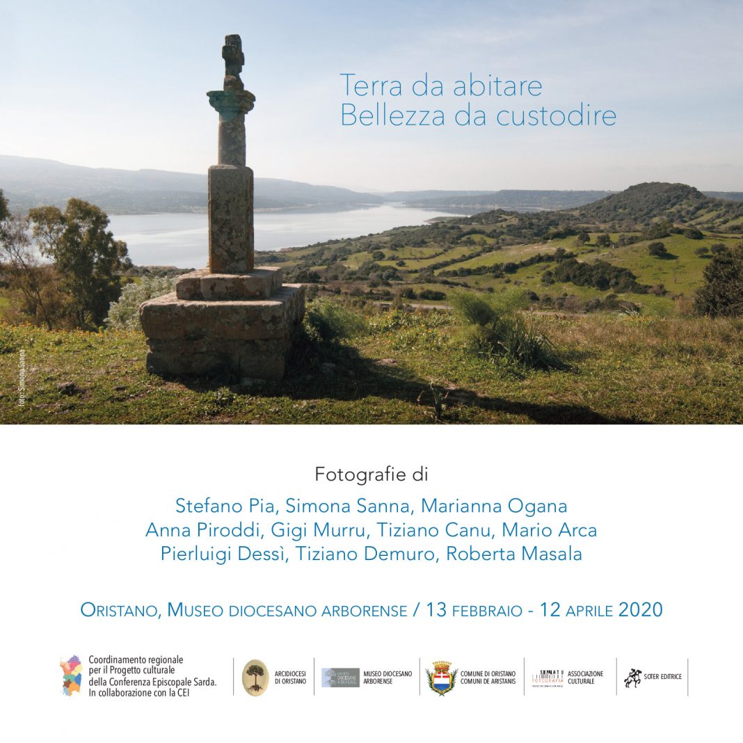 Terra da abitare. Bellezza da custodire.https://www.exibart.com/repository/media/formidable/11/spazio-1-web-1600-x1600-mostra-fotografica-1068x1068.jpg