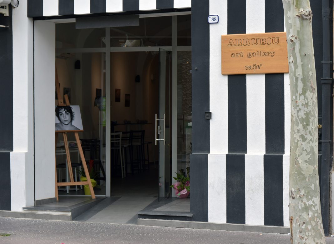 Arrubiu Art Gallery Cafè