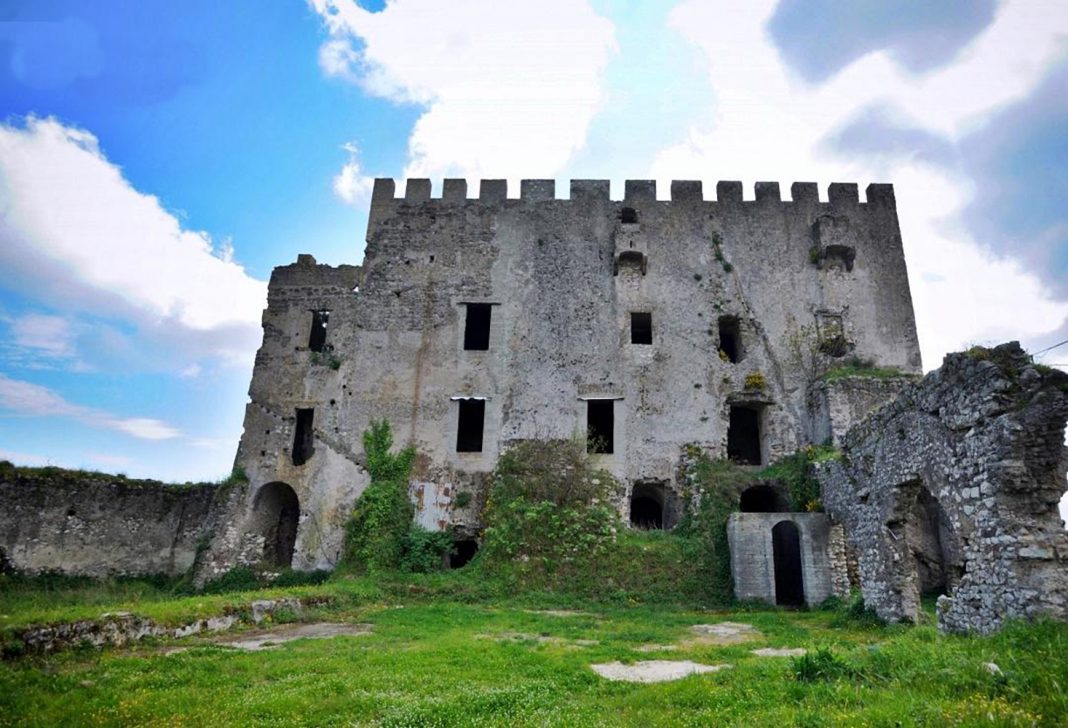 Castello Medievale di Francolise